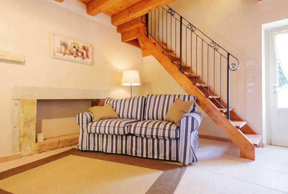 B&B Corte Jago Negrar Exterior photo