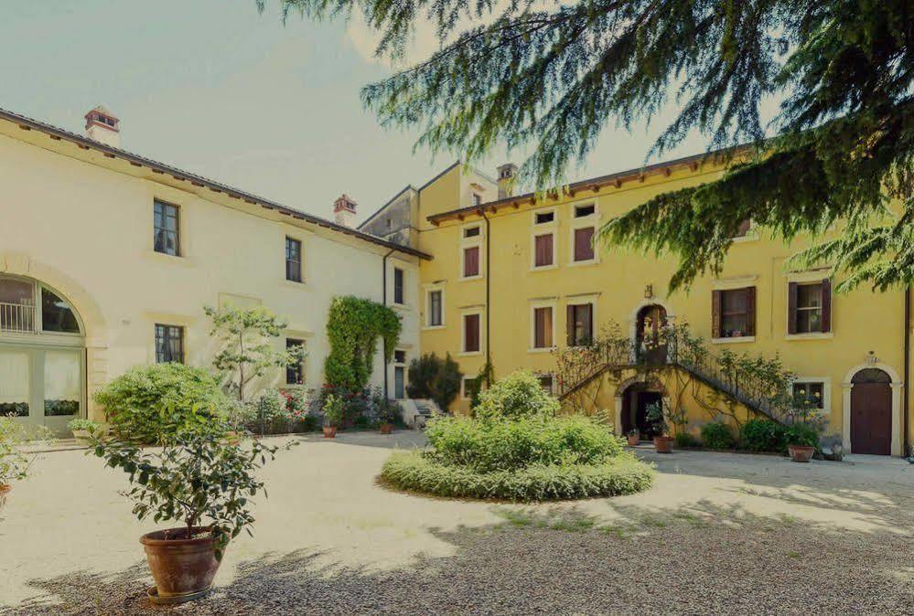 B&B Corte Jago Negrar Exterior photo
